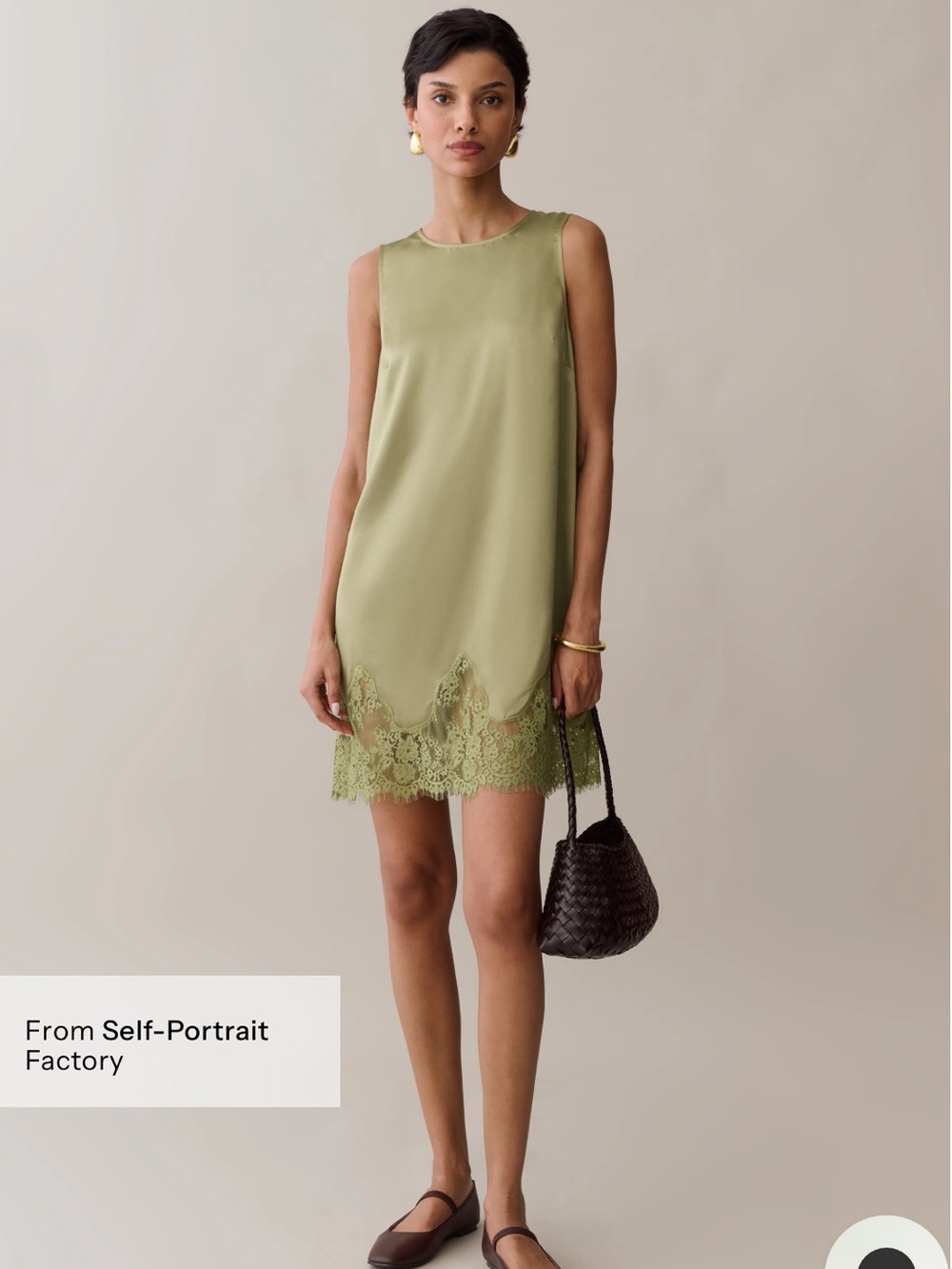 NWT Few Moda Yasmin Dress in green satin with lace. Size Small. (V)